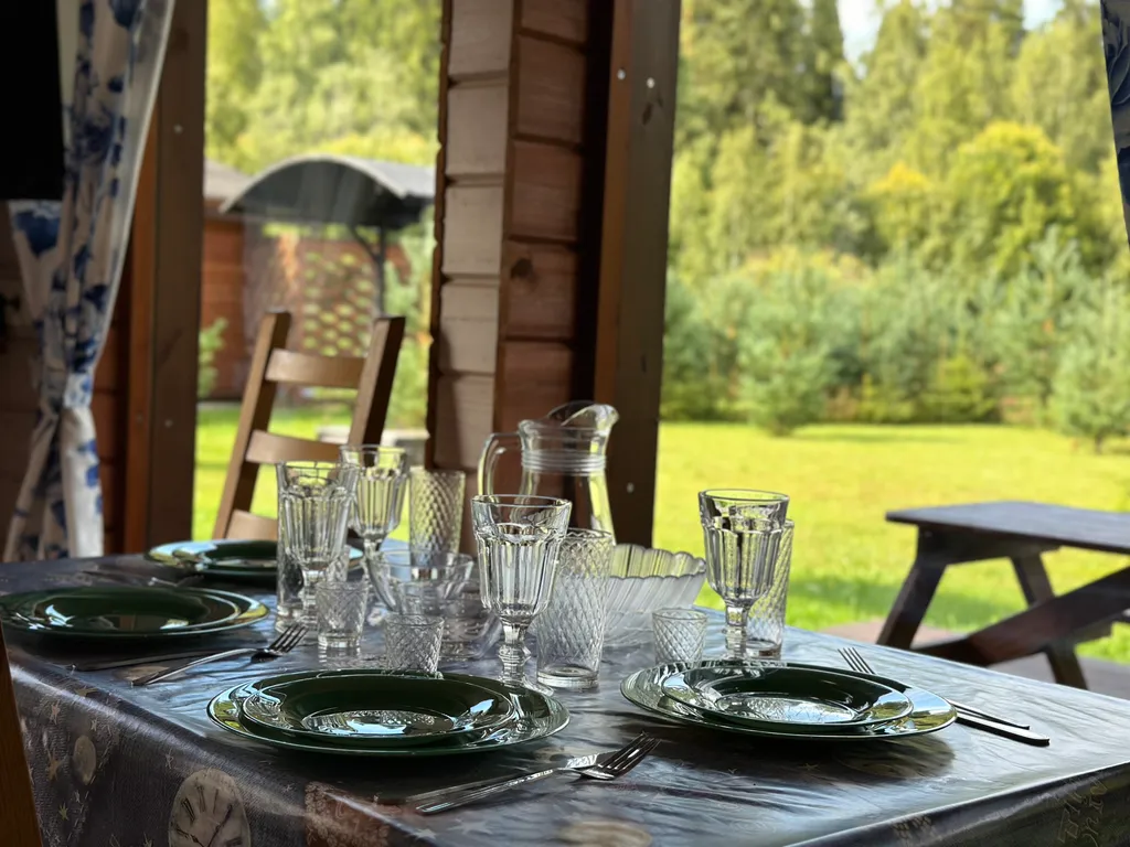 Коттедж с сауной и панорамным остеклением