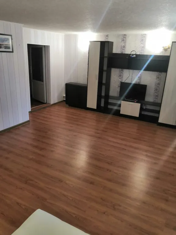 Удобная и практичная квартира в центре города — аренда посуточно в Новочеркасск