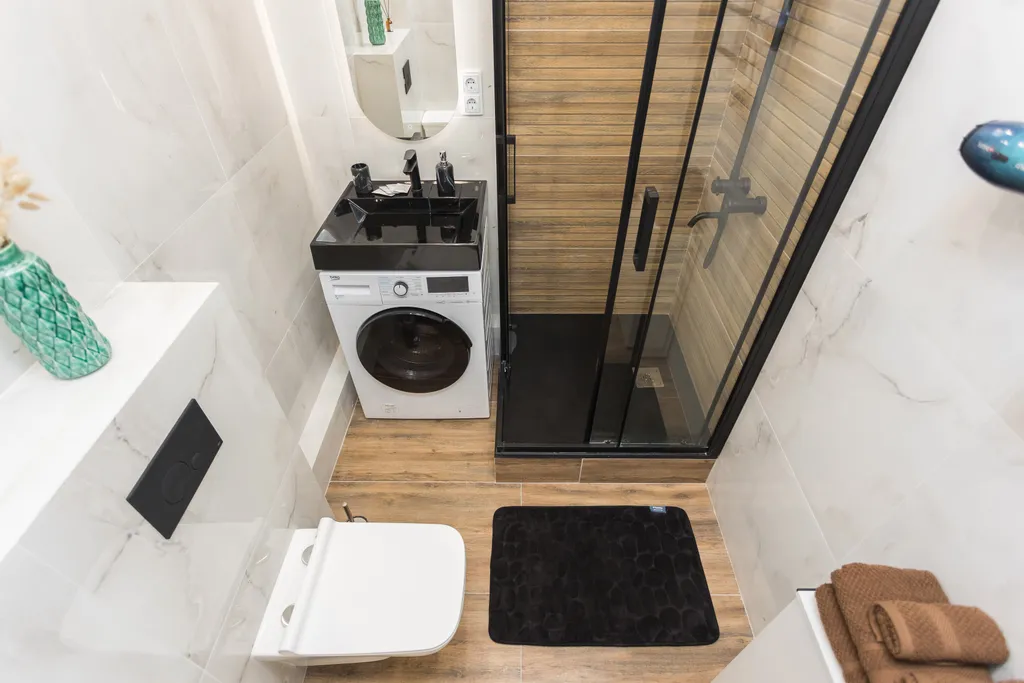 Уютная студия с дизайнерским ремонтом