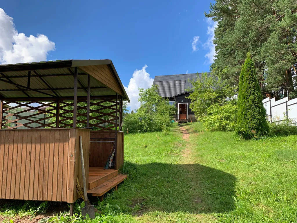 Коттедж Дом на берегу — Заборки