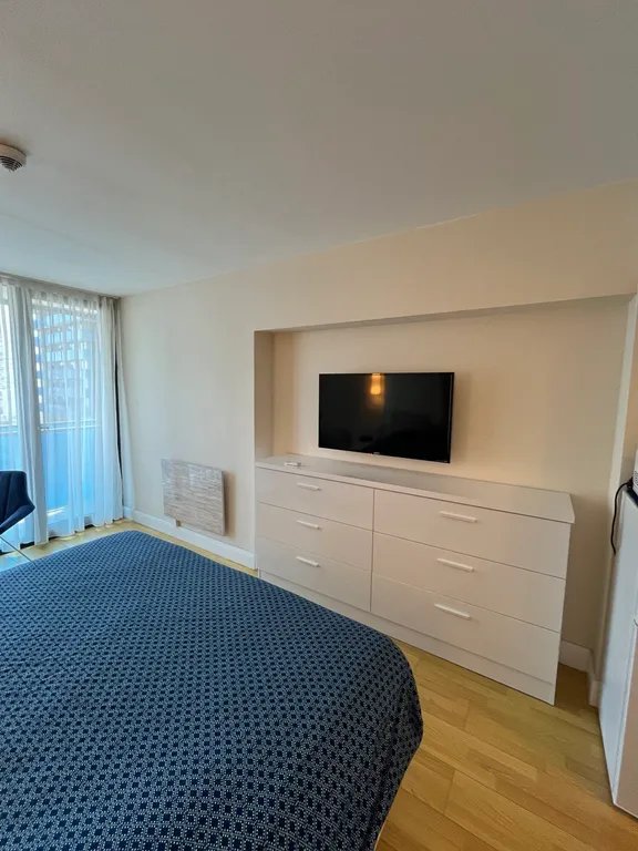 Апартаменты у моря с шикарным видом в апарт-отеле Orbi City