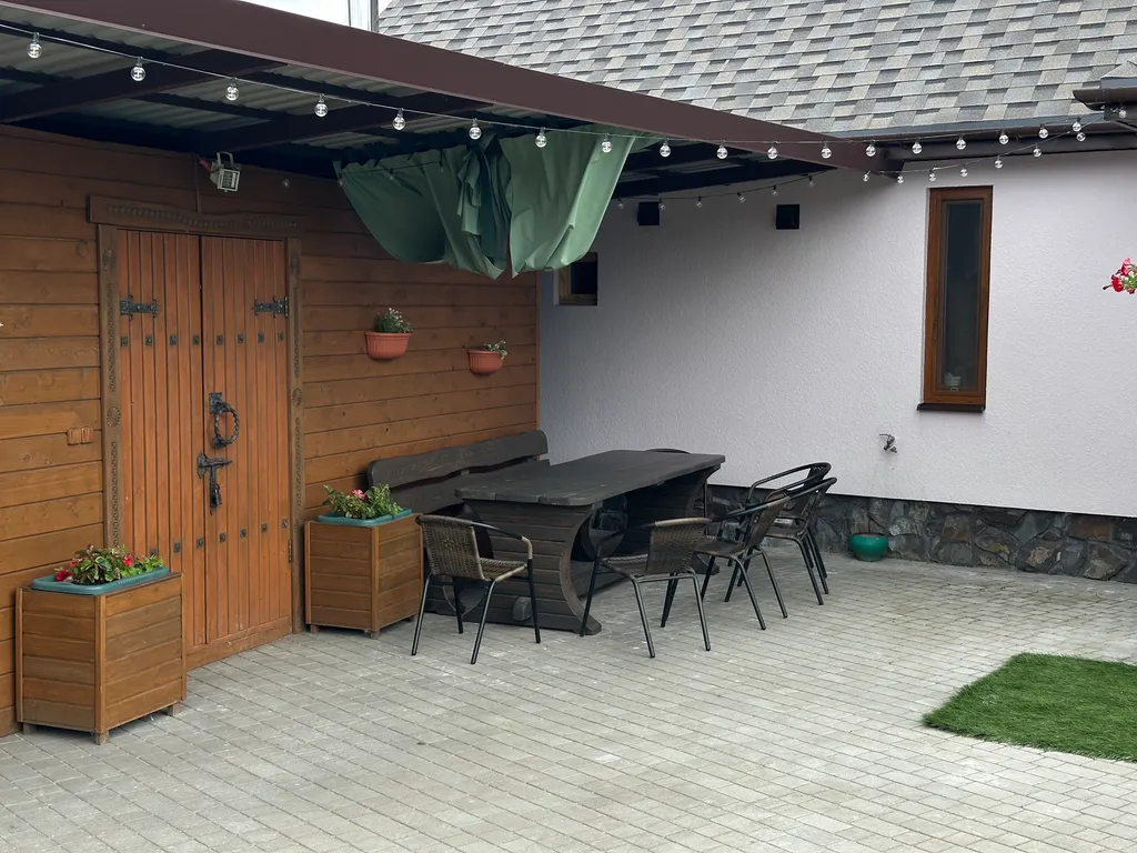 Уютный дом с баней