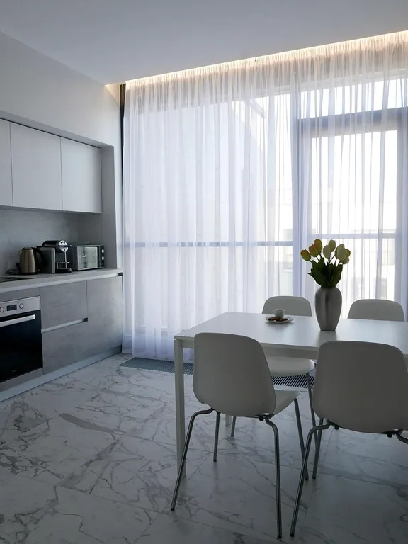 Охта Сьют 22