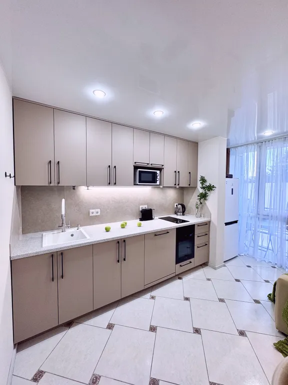 Квартира Квартира в ЖК Бизнес класса с бассейном, парковой и в 3 минутах от моря — Адлер