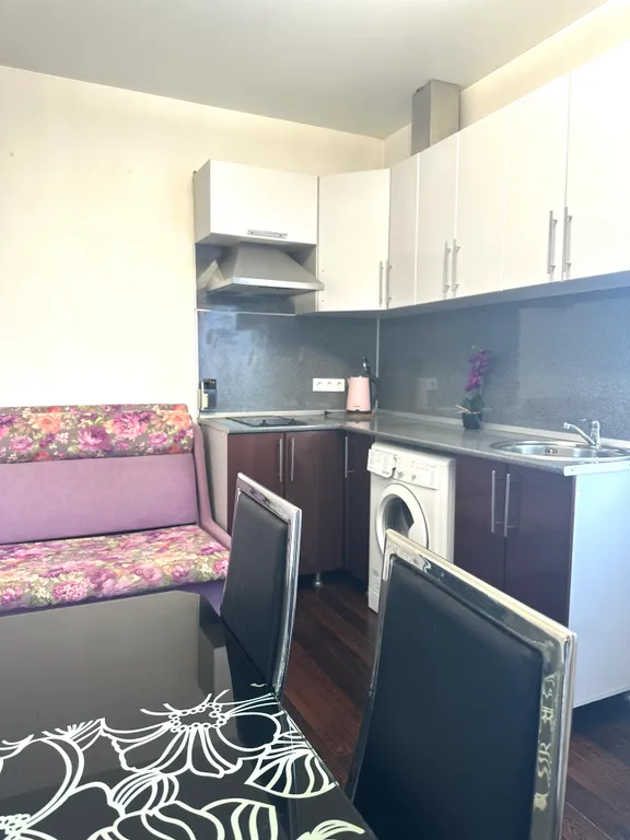 Квартира Уютная просторная квартира — Адлер