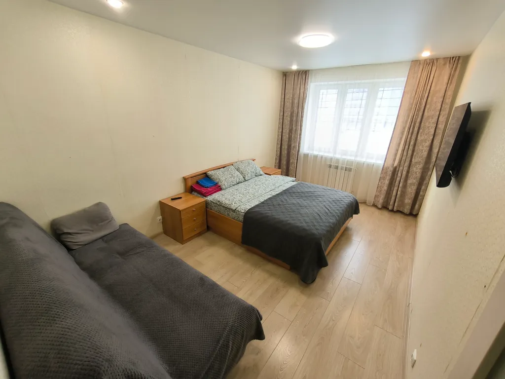 Уютная евротрешка в центре у СК Арена