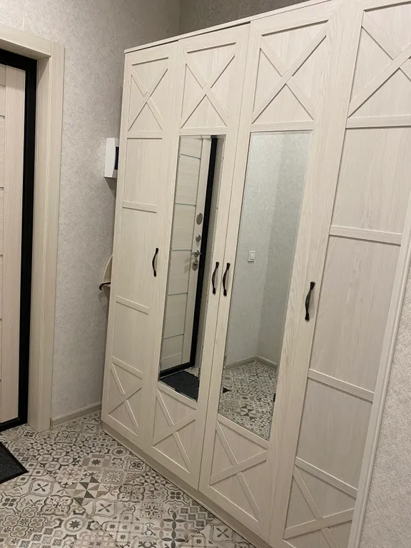 Окно в Париж