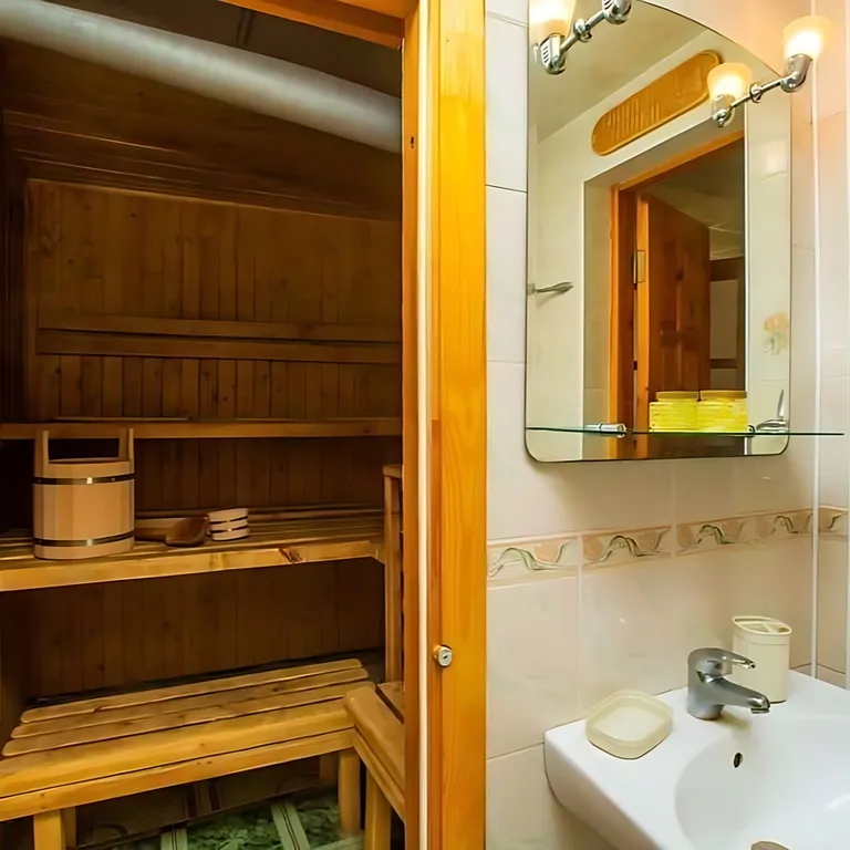 Уютный дом и комплекс «Багира» на Балтийской косе