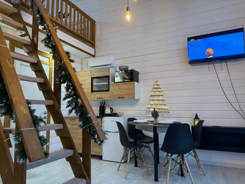 Коттедж Уютный домик барн хаус с сауной — Горный Щит