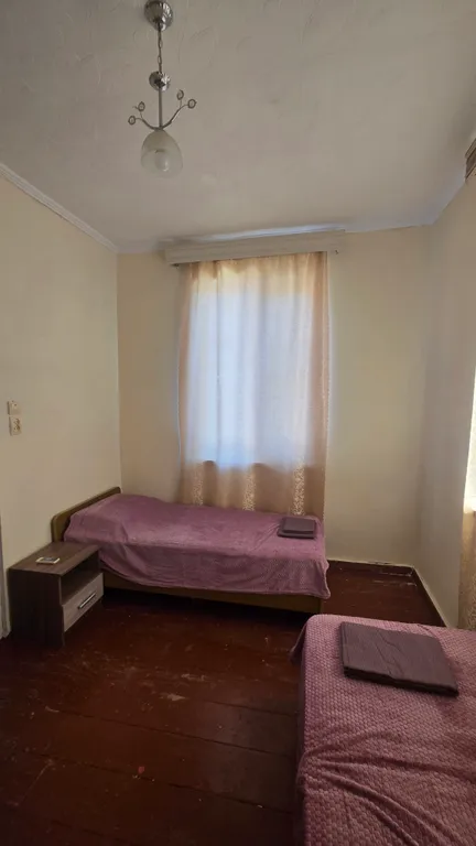 Двухкомнатный номер в доме