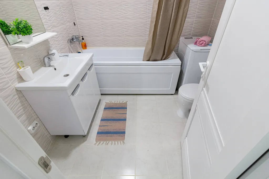 Квартира Просторная однокомнатная квартира для 4 гостей на мысу — Тюмень