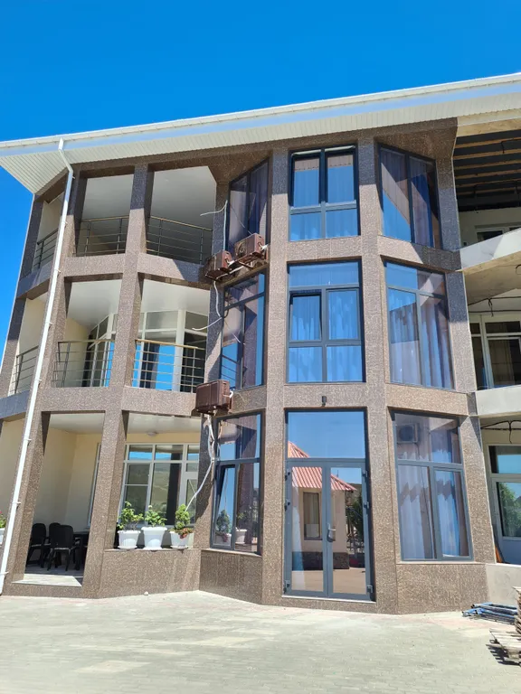 Двухкомнатные апартаменты на берегу моря