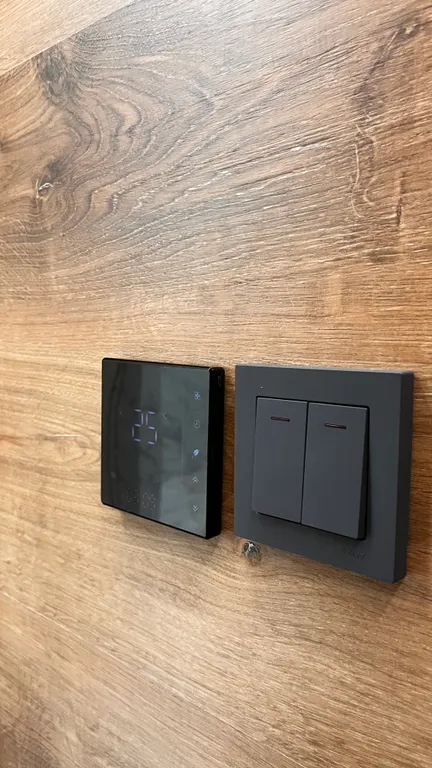 Квартира с потрясающим видом на город, горы и озеро