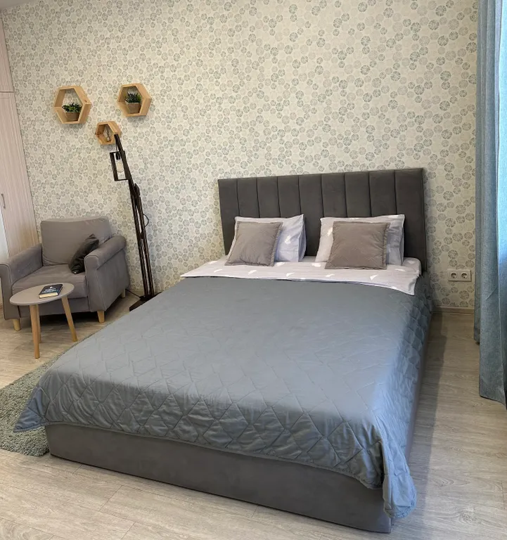 Окно в Париж