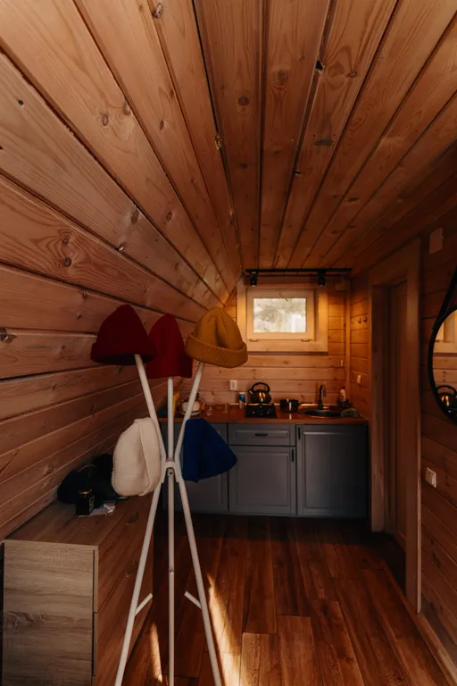 Дом с видом на озеро рядом с Ладожскими шхерами