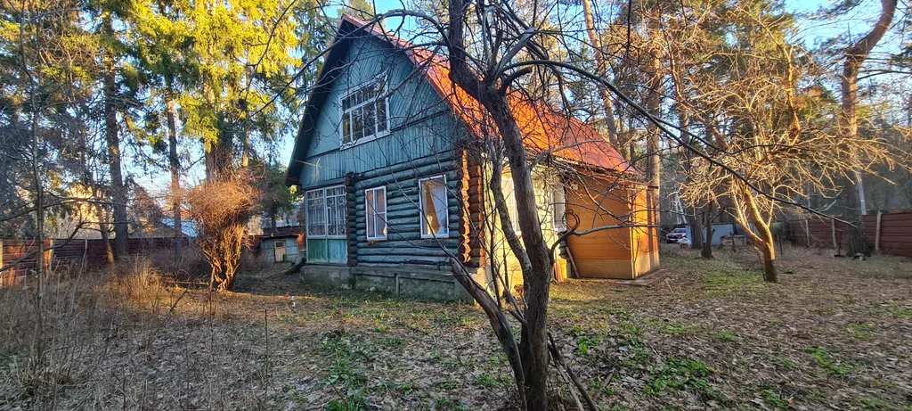 Домик у озера рядом с Москвой