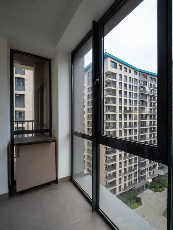 Квартира просторная с балконами, рядом с Мегой