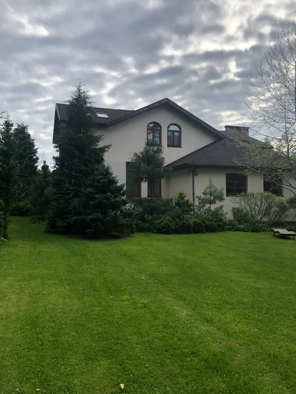 Вилла с бассейном