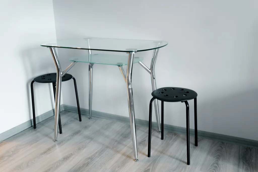 Студия возле ИМР им. Цыба