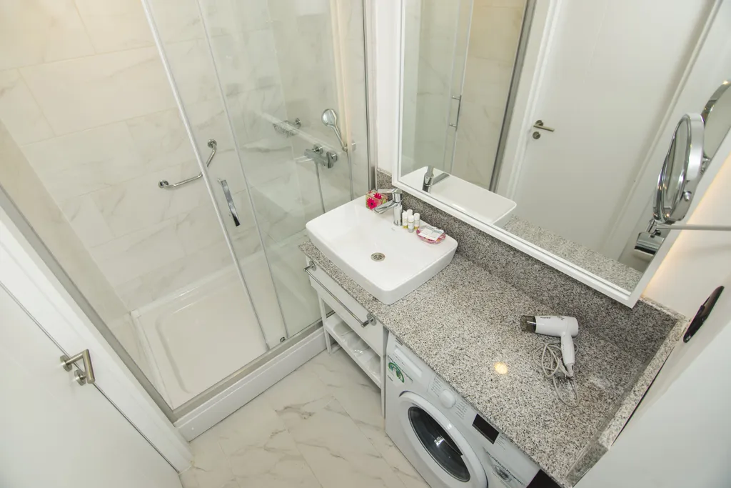 Двухкомнатные апартаменты на первой линии