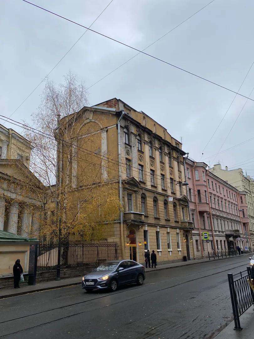 Студия посуточно, Санкт-Петербург, Кузнечный переулок, 14А, объявление  1371059 — Суточно.ру