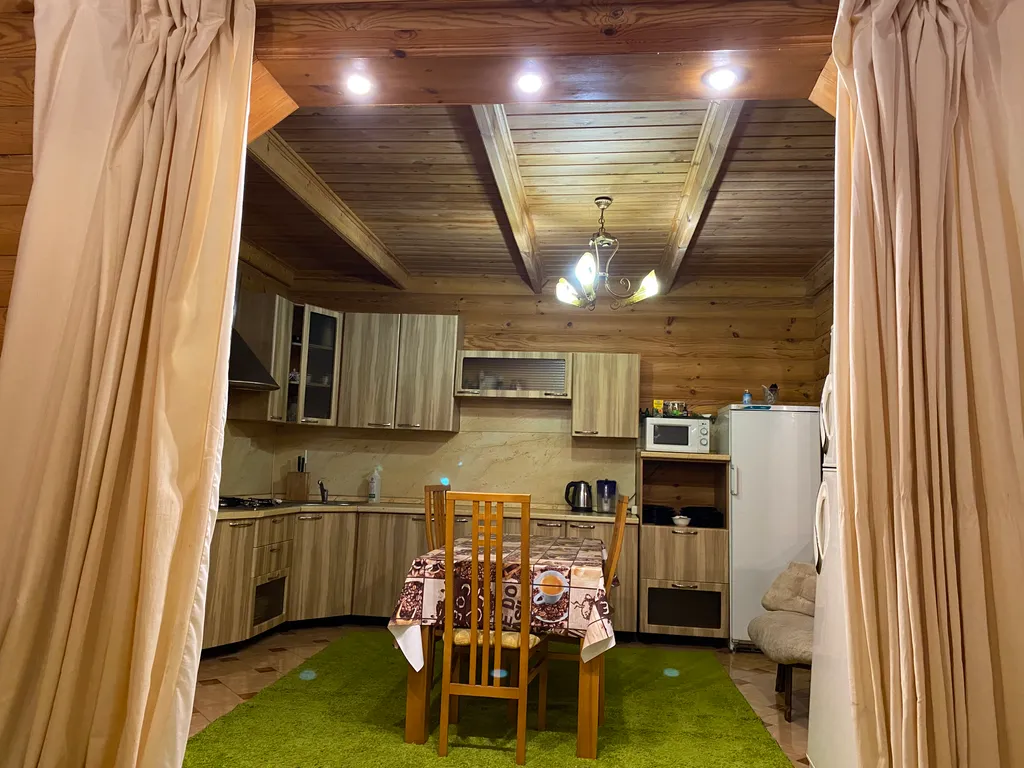 Дом на реке