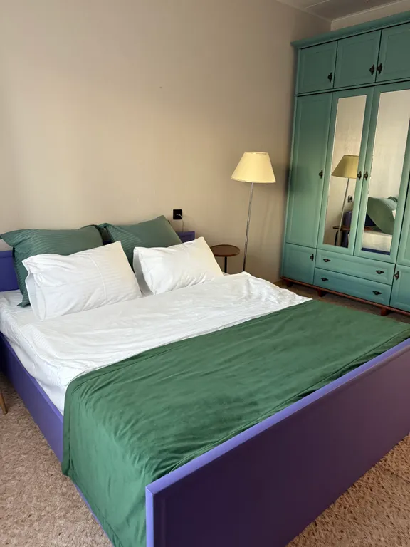 Уютная трехкомнатная квартира с видом на горы