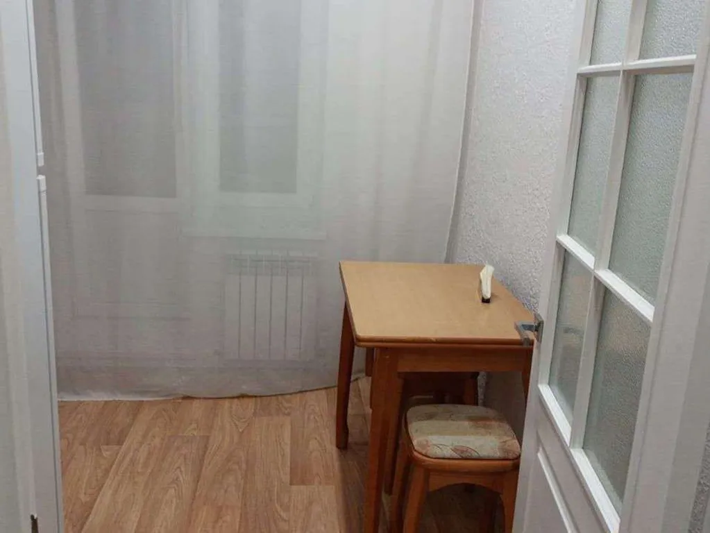 Однокомнатная квартира в новом доме, недалеко от Дворца Спорта Аркада.