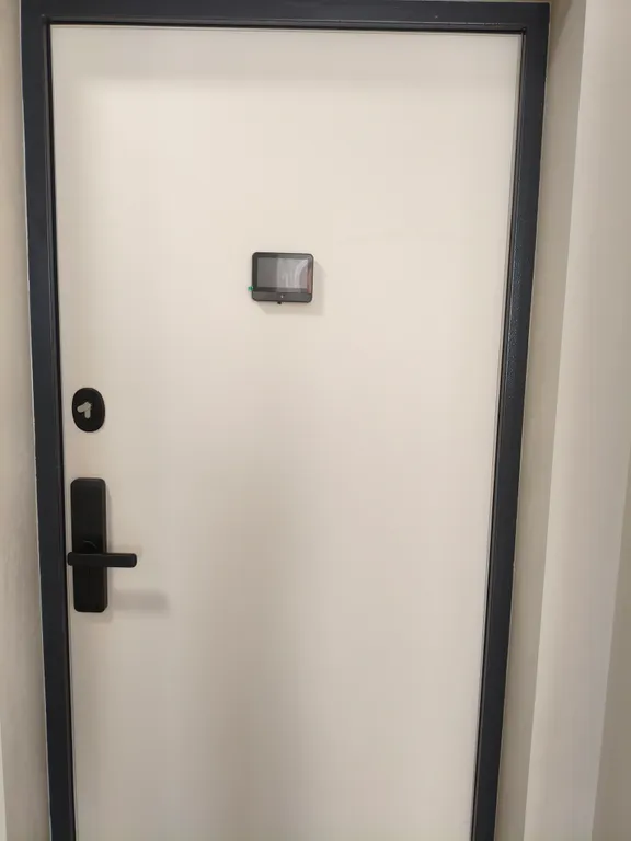 Студия в свежем ремонте недалеко от набережной, центра