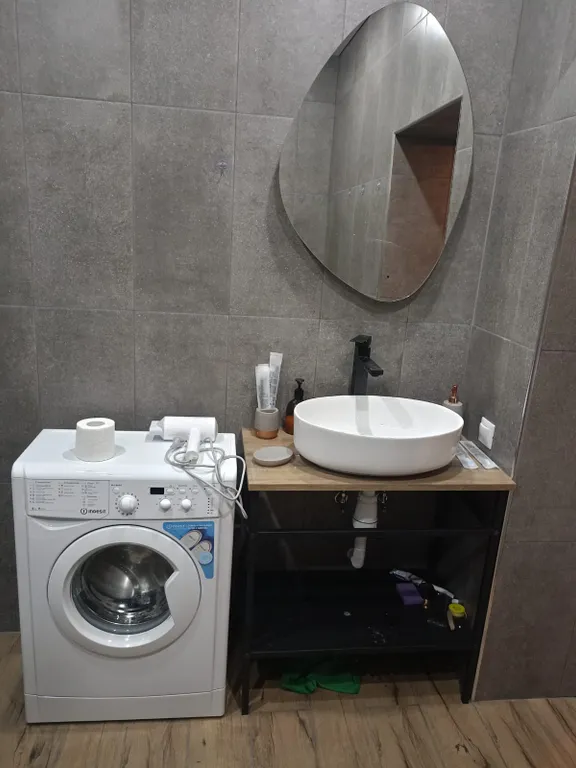 Уютный дом в лесу