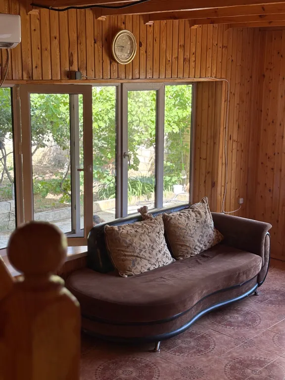 Дача на первой береговой линии моря