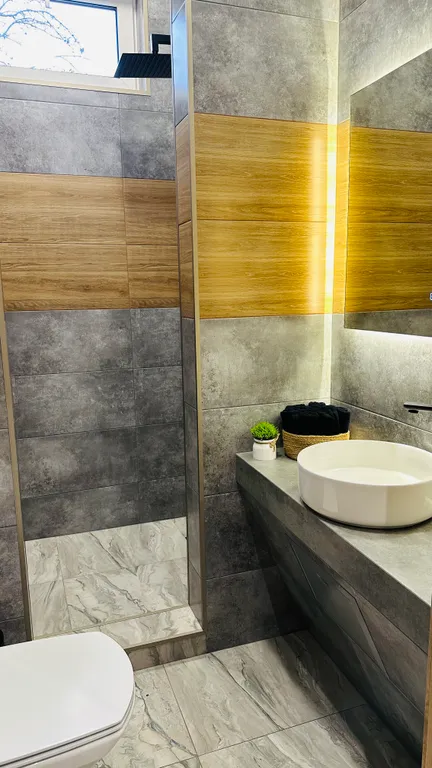 Новый стильный уютный коттедж вблизи от города