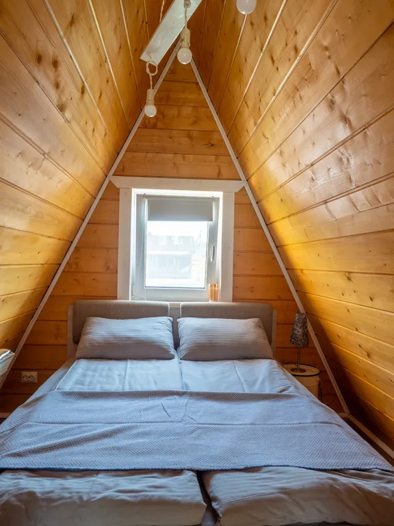 Коттедж Уютный дом у озера с банькой — Кучерово