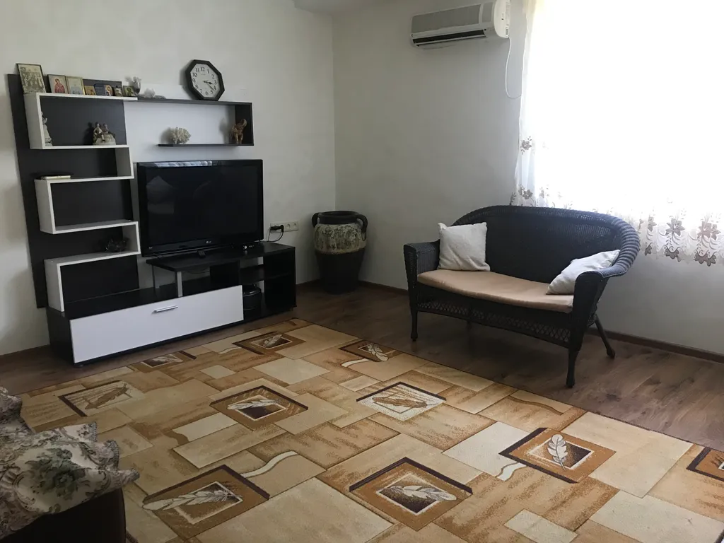 Квартира с евроремонтом у моря