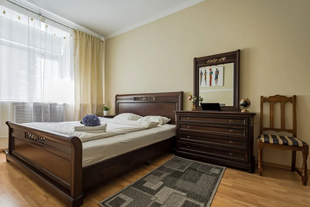 Аккуратный 2-комнатный апартамент в центре, рядом с ж/д вокзалом