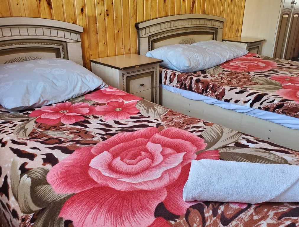 Квартира Комната — аренда посуточно в Лоо