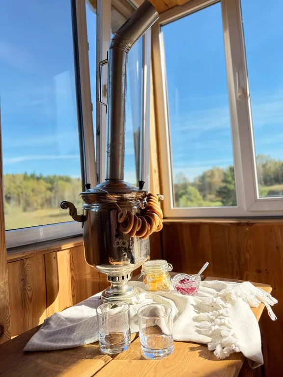 Коттедж Атмосферный Лесной домик, баня на дровах, чан на берегу реки в лесу — Старово