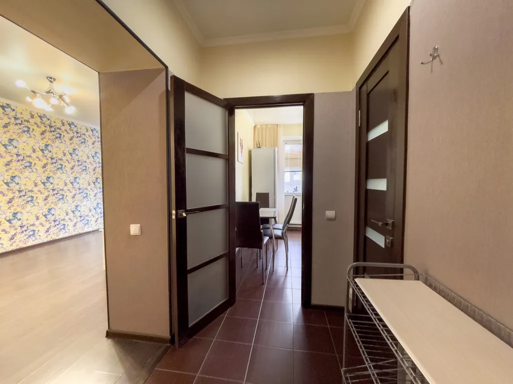 Апартаменты около Центрального Парка с двумя балконами от Grant Apart