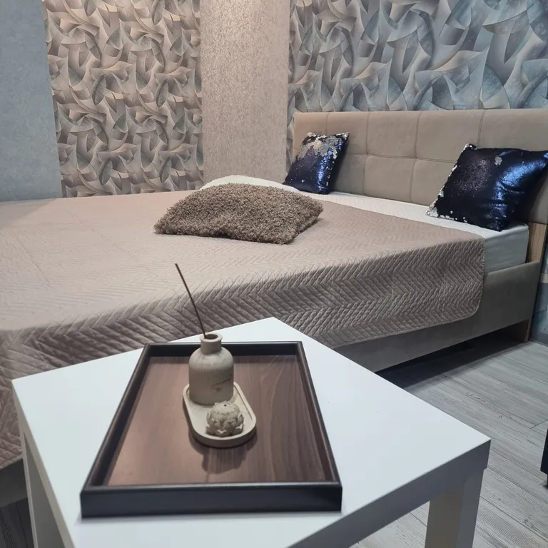 Новая квартира с отличным ремонтом, панорамный вид на Волгу и город