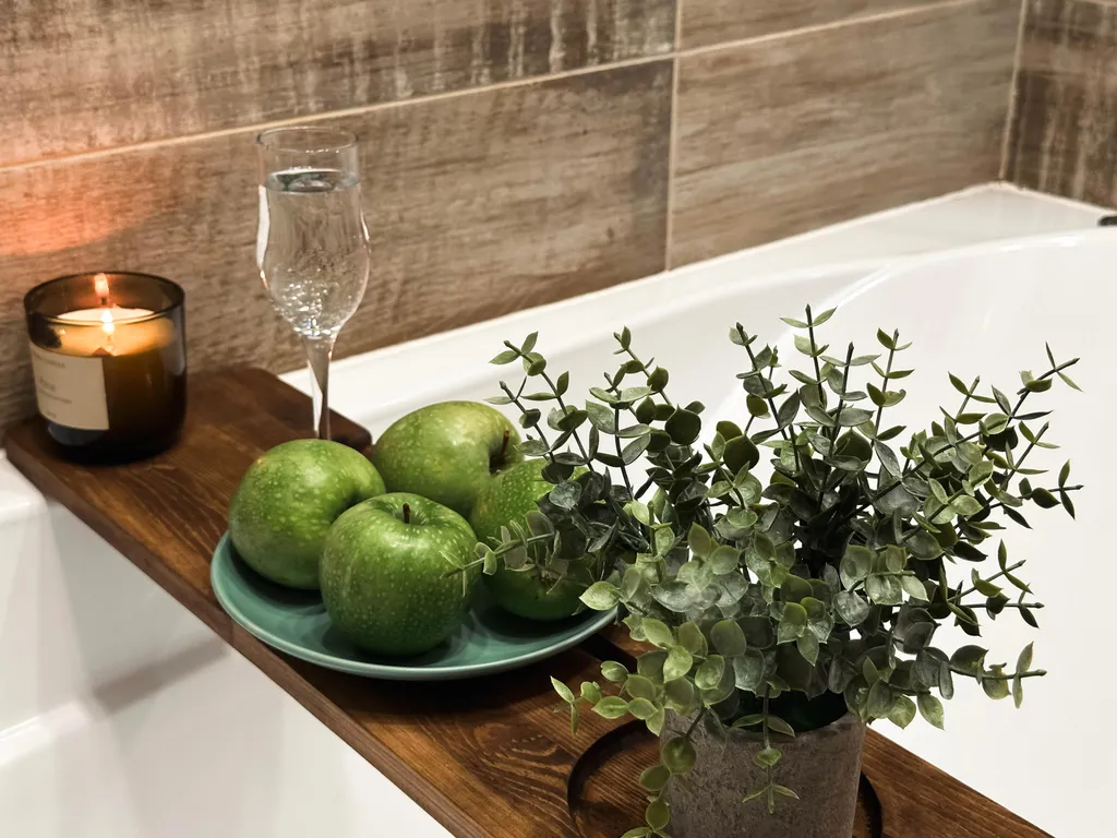 Квартира с видом на историческую часть города, церковь, озеро