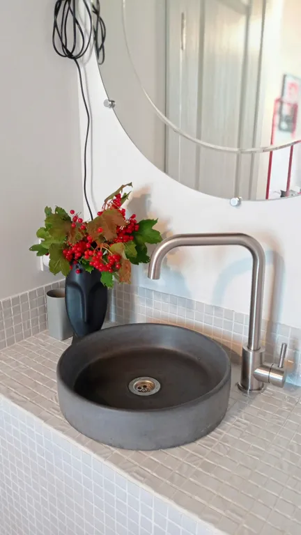 Студия благодать в центре с парковкой и великолепными видами на город