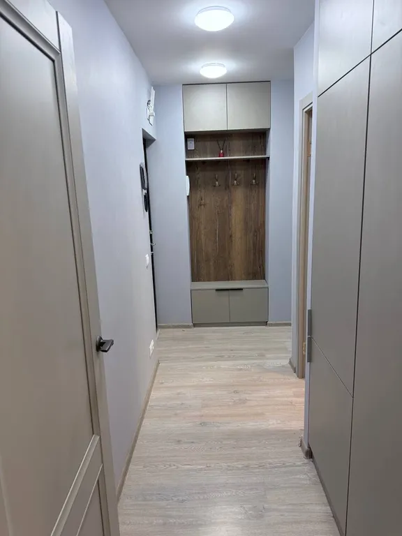 Квартира 3-к квартира. Свежий ремонт, 7 комфортных спальных мест, бойлер — Гатчина