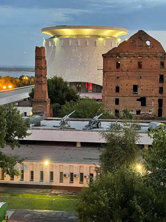 Студия Лофт Volga & Home с панорамным видом на музей Панораму и Волгу