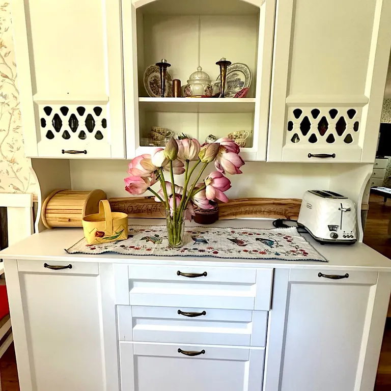 Домик в лотосах (Основной дом)