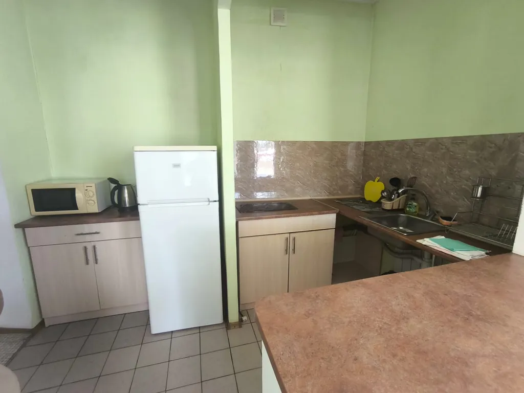 Тихая уютная квартира с терассой в частном секторе