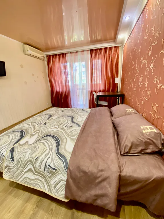 Отличная 2-комнатная квартира в центре, море рядом