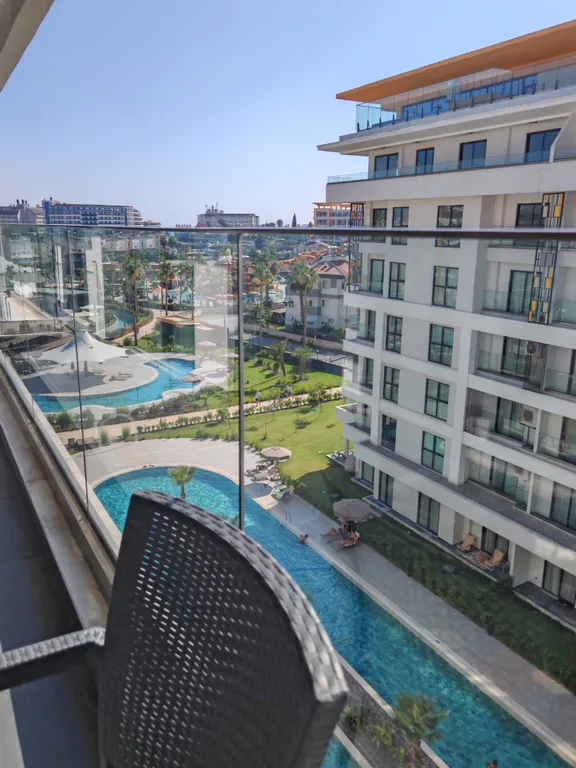 Квартира 2+1 в комплексе Azura World c аквапарком