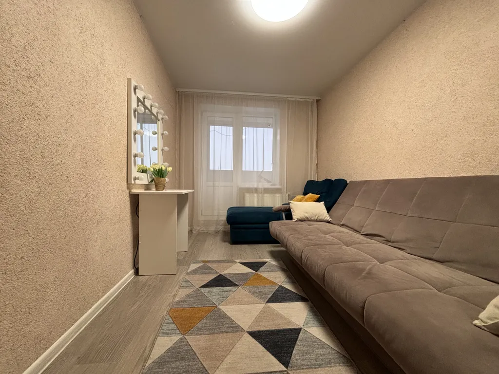 Стильная и уютная 2-к. квартира в спальном районе от Город 18