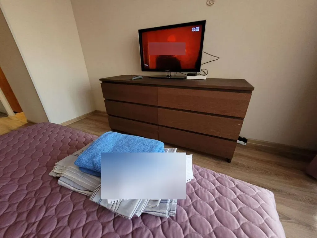 Уютная квартира нa сaмом беpeгу oзeрa Ceнeж