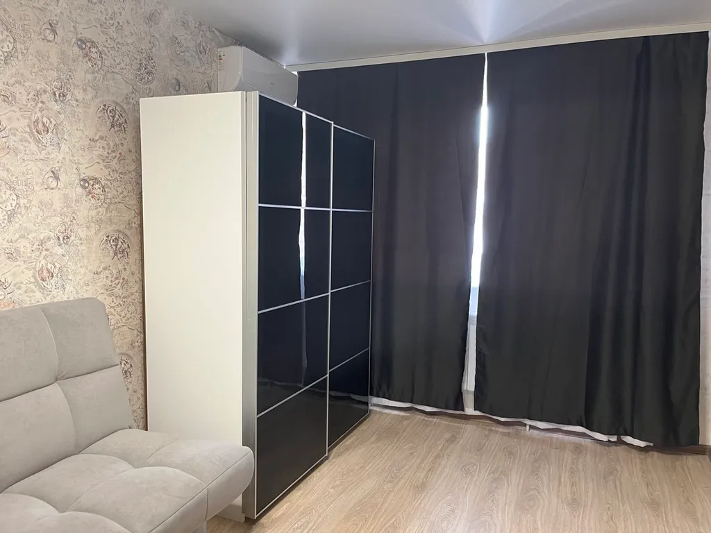 Квартира в центре с видом на Волгу с высоты птичьего полета